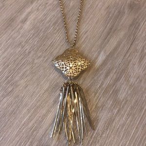 Kendra Scott Necklace